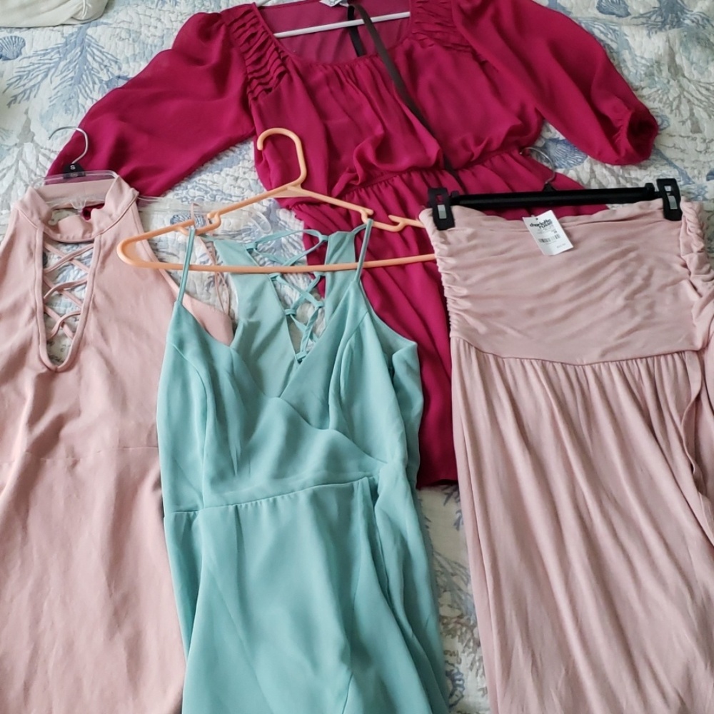Bundle of spring summer dresses